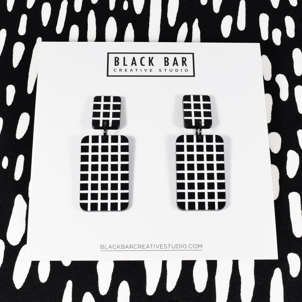 GRID EARRINGS - LARGE - Available in various colors